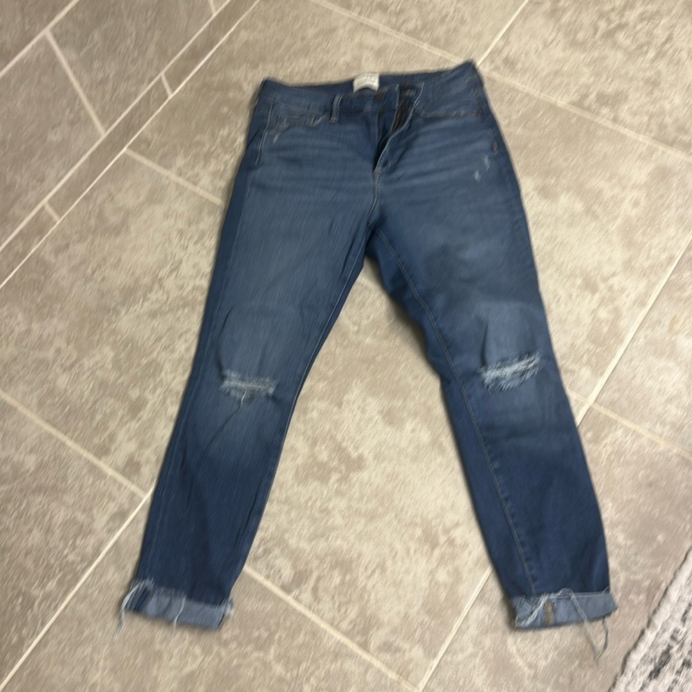 Universal thread stretchy spandex, jeans, size 10/30 R